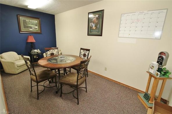 631 Main St, Zanesville, OH 43701